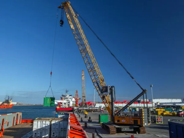 crawler-crane-600x450 crawler-crane-600x450